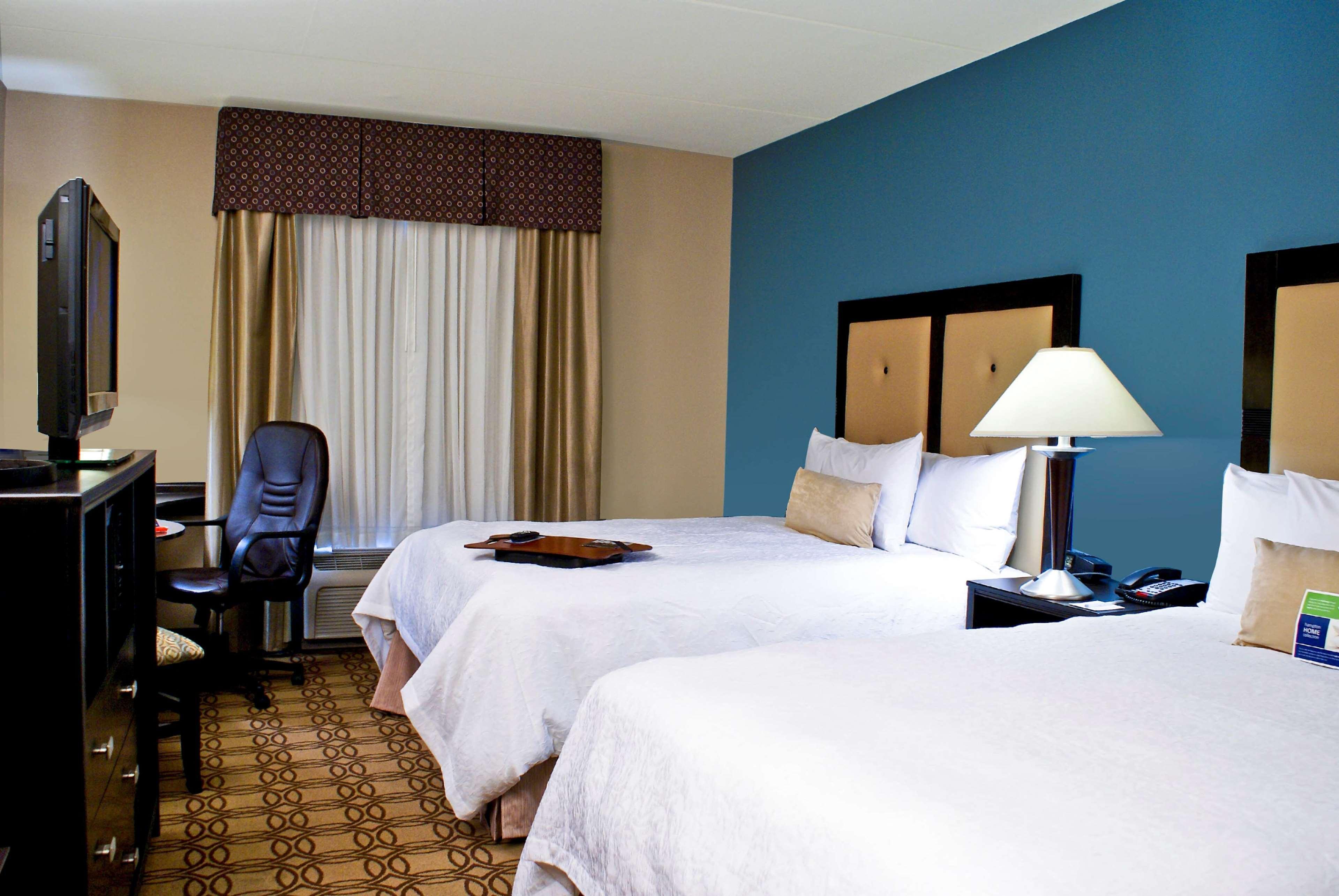 Hampton Inn & Suites Charlotte-Airport Eksteriør billede