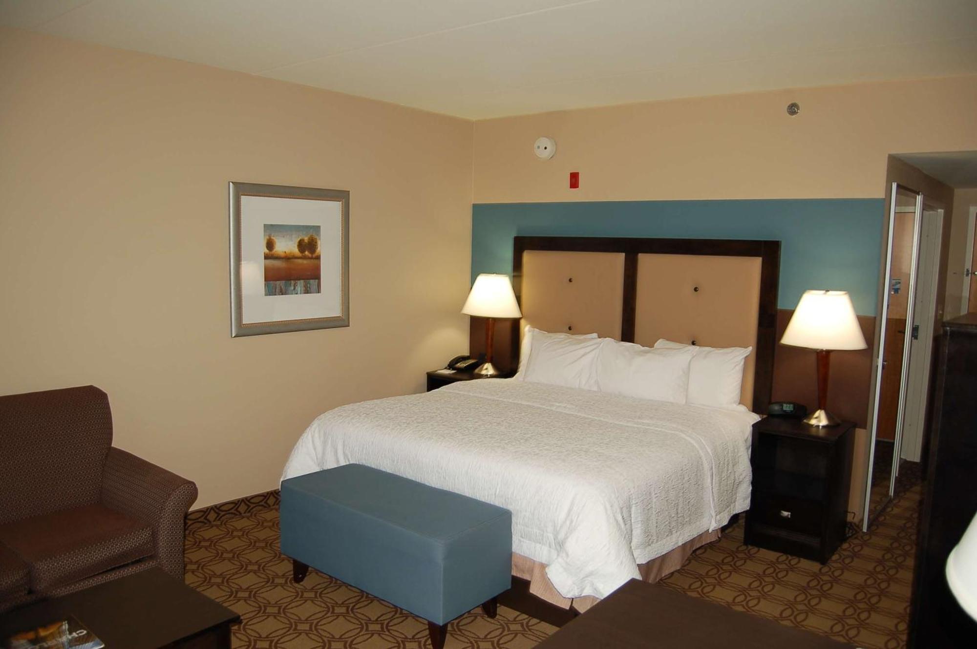 Hampton Inn & Suites Charlotte-Airport Eksteriør billede
