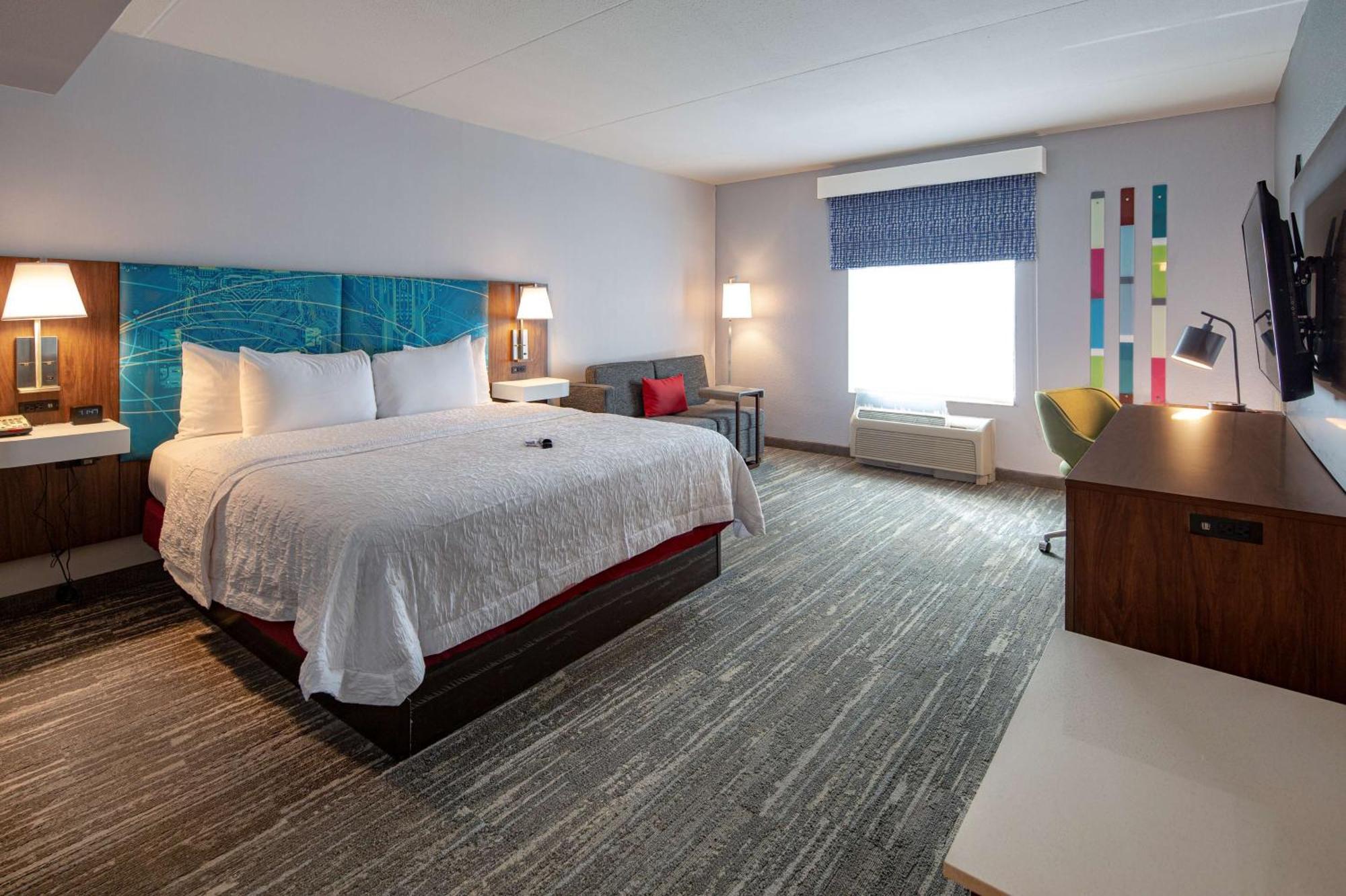 Hampton Inn & Suites Charlotte-Airport Eksteriør billede